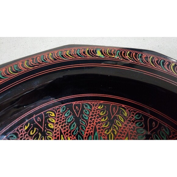 Vintage Hand-Painted 12-Sided Folk Art Wood Plates – Set of 4 (1970s–1980s) - Picture 7 of 14